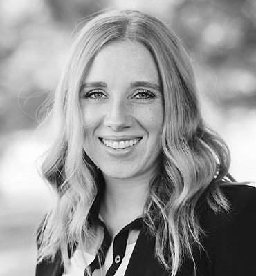 Ashley Neve, ACMHC (she, her)