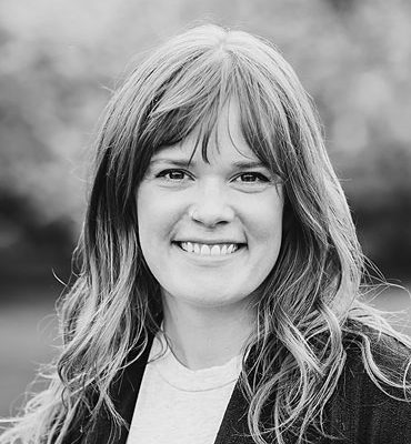 Laurie Lounsbury, ACMHC (she/her)